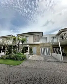 Jual Rumah Mewah Royal Residene Wiyung Surabaya Barat Pakuwon