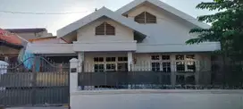 Disewakan Rumah Cantik & Siap Huni Dharmahusada Indah Utara