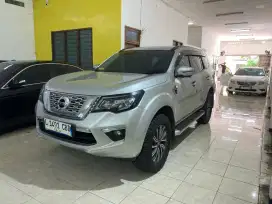 Nissan terra 4x2 solar VL matic silver 2018 disel