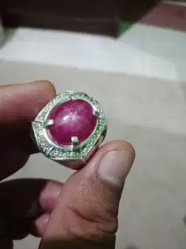 Cincin Ruby star