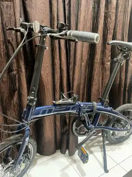 Sepeda lipat Polygon Metro 2 2024