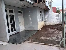 MURAH‼️ RUMAH KLAMPIS SEMOLO TIMUR LT.200 DKT WISMA MUKTI, MANYAR JAYA