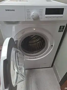 Mesin Cuci Bekas Samsung 8kg WW80T3040WW