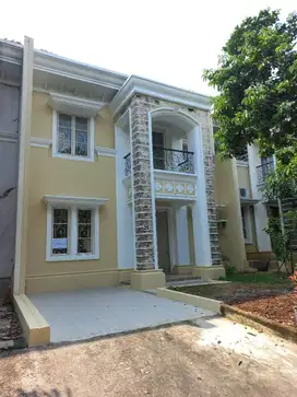 Dijual Rumah di Grand Beverly Lippo Cikarang