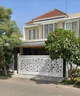 RUMAH MEWAH MURAH JL BOULEVARD GRAHA TIRTA WARU SIDOARJO MEPET SURABAY