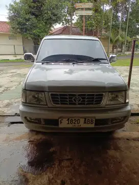 KIJANG LGX 2.0 EFI TAHUN 2001