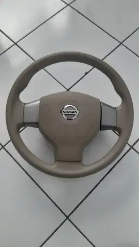 Stir mobil nissan livina