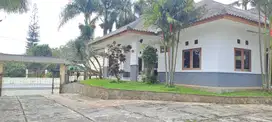 Dijual villa siap huni di kawasan Lido, Cigombong, Bogor.