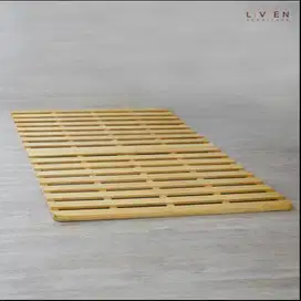 LIVIEN Alas Tempat Tidur Kayu