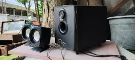 Jual speaker F&D minus