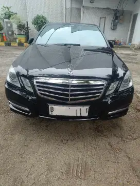 Mercy E300 Avantgarde Antik Km 48 rb tahun 2010