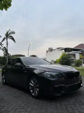 BMW 520i CKD AT 2.0 Luxury 2017