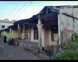 Dijual Rumah (Kondisi Renovasi)