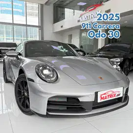 Porsche 911 Carrera 2025 Grey on Black 992 Carera Coupe 3.0 Silver