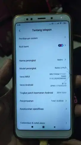 REDMI 5 PLUS RAM 3/32 JUAL CEPAT SAJA BACA DI KETERANGAN BAWAH
