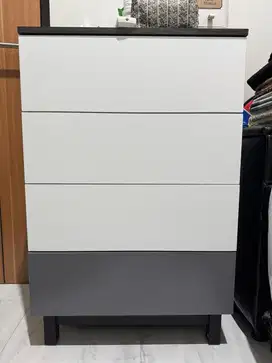 Cubic chest drawer minimalis