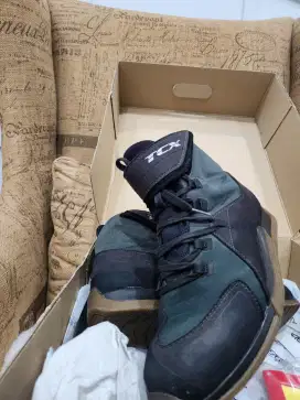 Sepatu Motor Touring TCX