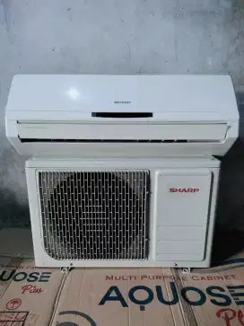 Dijual ac sharp setengah pk bekas/second