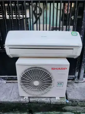 Dijual ac merk sharp r32 setengh pk bekas/second