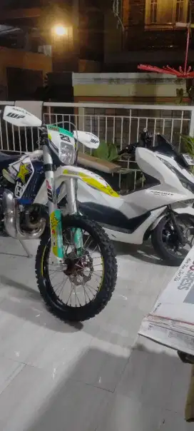 jual cepat motor cross ssx250cc 2 tak