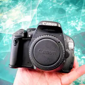 Canon 600D Body. Fullset. Murah