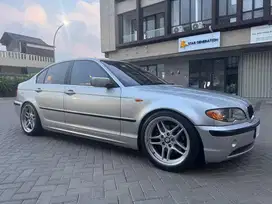 BMW E46 325i Facelift 2002