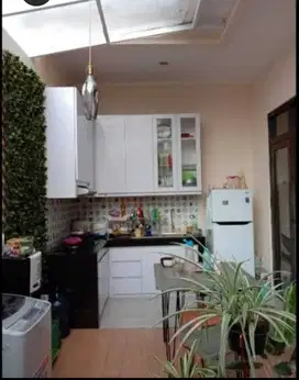 Jual Sewa Rumah Murah 2 Lantai  di cipamokolan Riung Bandung