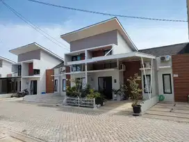MODAL 1JUTA DAPET RUMAH DAERAH BEKASI RMH READY FASILITAS KOLAM RENANG