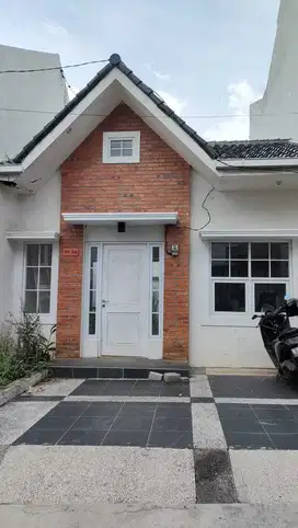 Jual Rumah Murah Siap Huni Di KOMPLEK SARIWANGI BANDUNG
