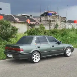 Honda Grand Civic Manual bagus dan mulus