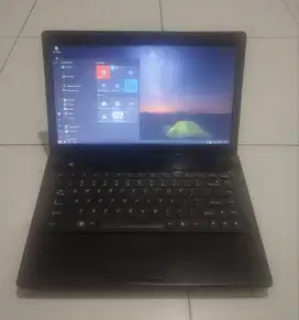 Laptop Lenovo ram 4/500 normal batre 2 jam tingg pakai
