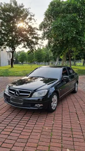 Mercedes-Benz C200 2011 Bensin