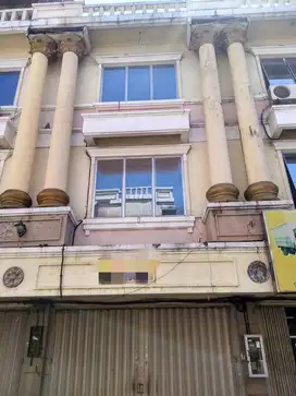Pasar Kembang Surabaya