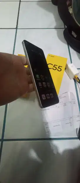 Realme c55  NFC RAM 8+8 /256Gb masih mulus no minus silahkan cek