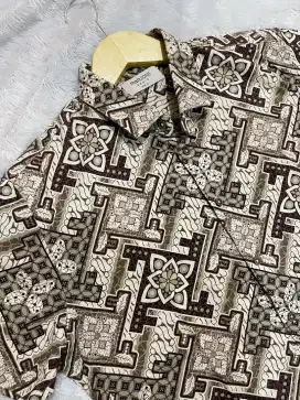 Kemeja Batik Manzone