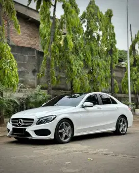 LowKM Mercedes Benz C300 AMG 2017
