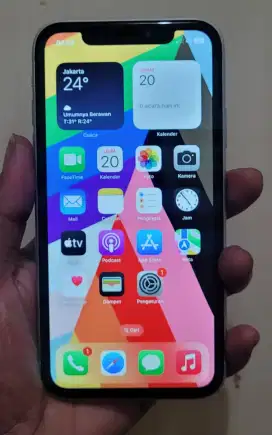 Iphone xr 64gb hp charger