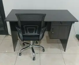 MEJA KURSI KERJA / KANTOR BARU FREE ONGKIR PASANG COD