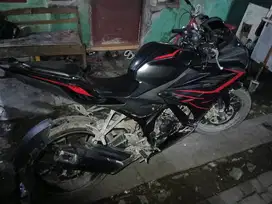 Jual honda CBR 150 R tahun 2021