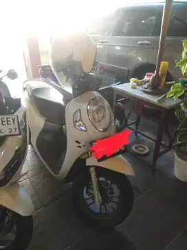 Scoopy silver Dop