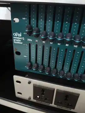 BSS Audio Opal FCS Graphic Equalizer ori