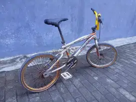 Sepeda Pasifik bmx