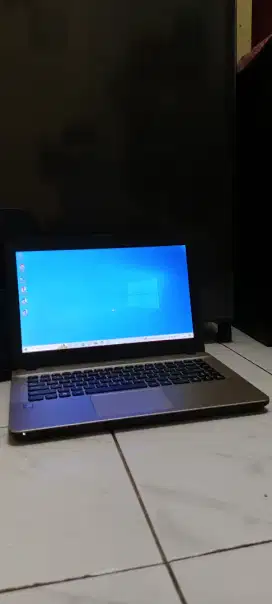 Laptop murah merk Asus