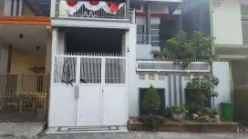 Rumah 2 Lantai Strategis dan Terjangkau
