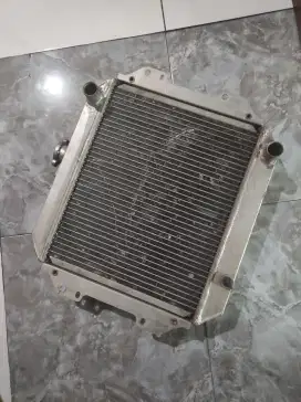 Radiator aluminium ex Suzuki jimny katana