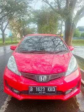 JAZZ RS 2012 ISTIMEWA