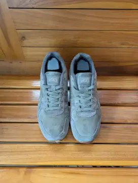 Sepatu Asics GT 2 Grey Size 42,5