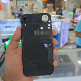 iPhone xr  64 inter