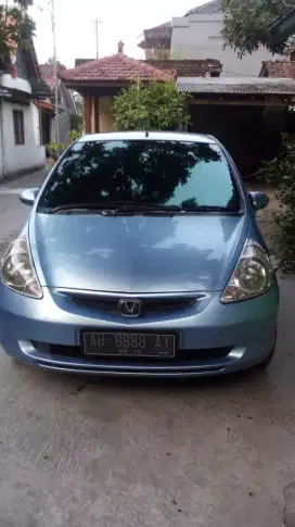Mobil Dijual Jazz Idsi Automatic  Tahun 2004