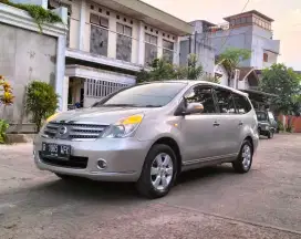 grand livina ultimate matik 2011